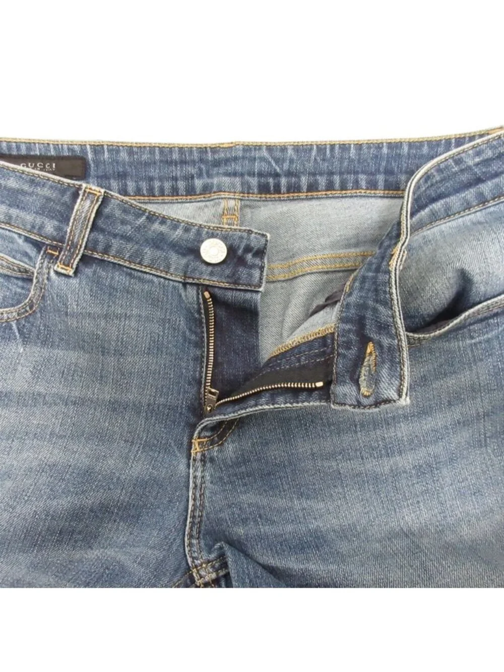 Gucci name distressed